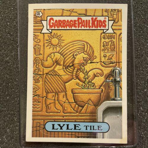 LYLE Tile [Die-Cut] #583a