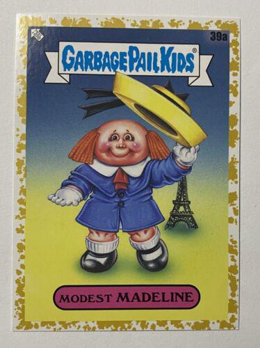 Modest Madeline [Gold] #39a