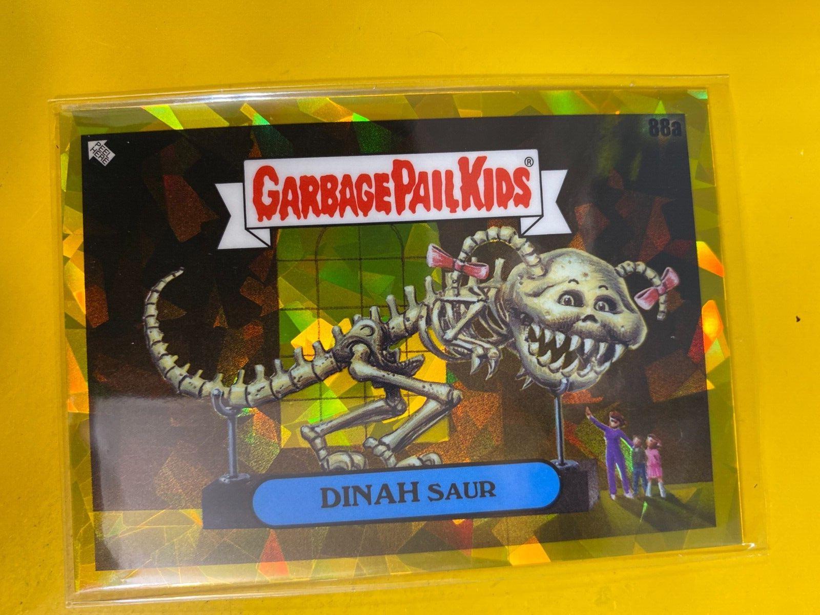 DINAH Saur [Gold] #88a