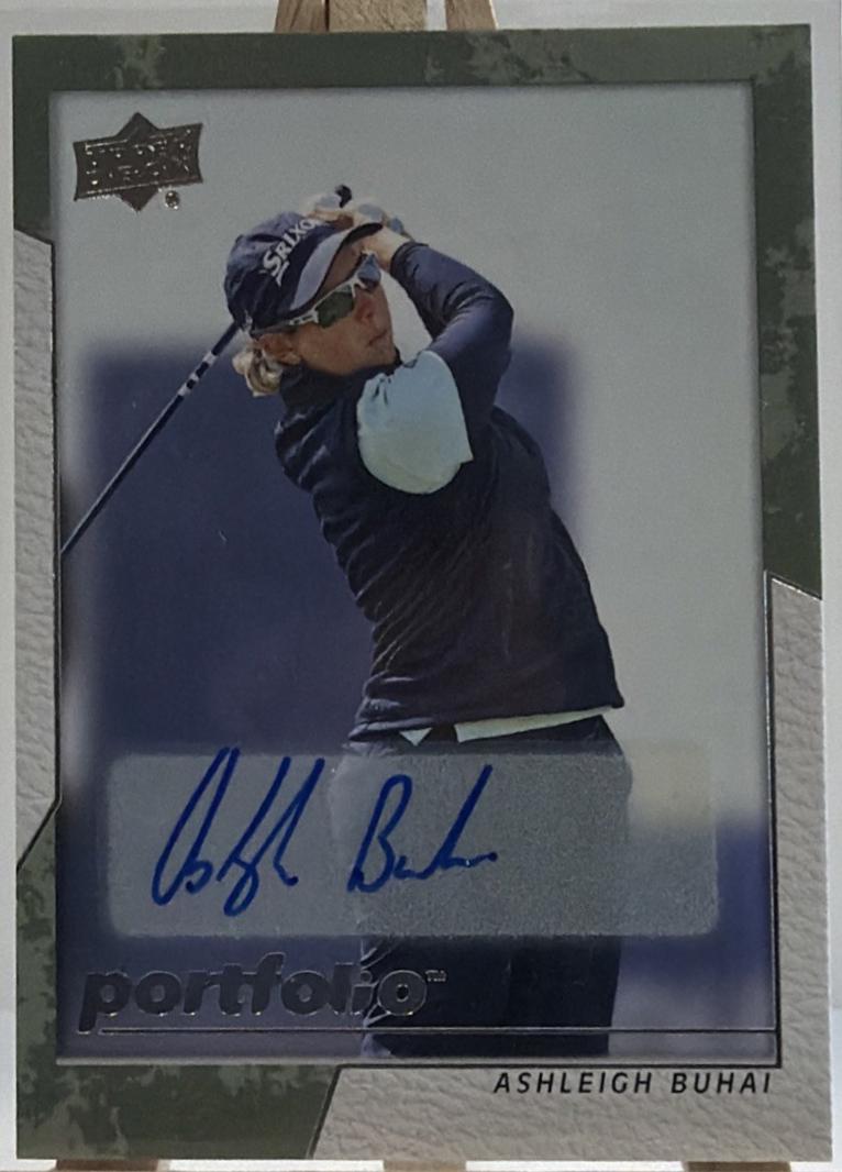 Ashleigh Buhai [Autograph] #36