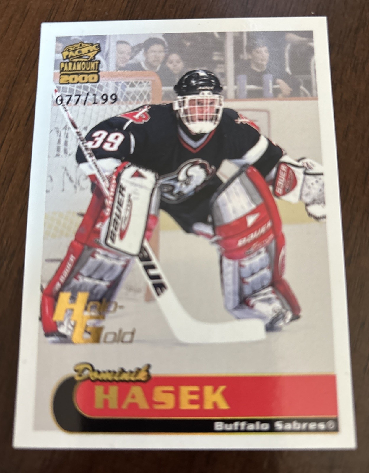 Dominik Hasek [Holo Gold] #28