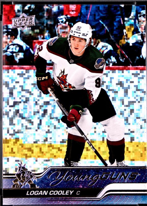 Logan Cooley [Speckled Rainbow Foil] #701