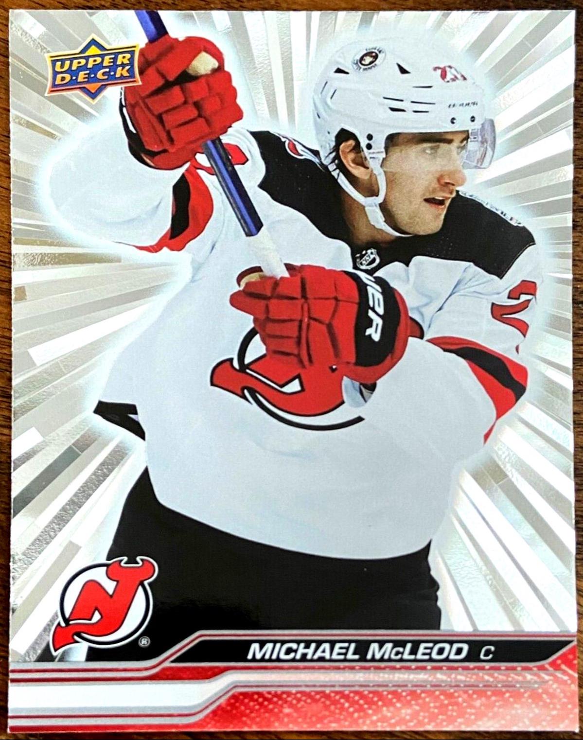 Michael McLeod [Outburst Silver] #111