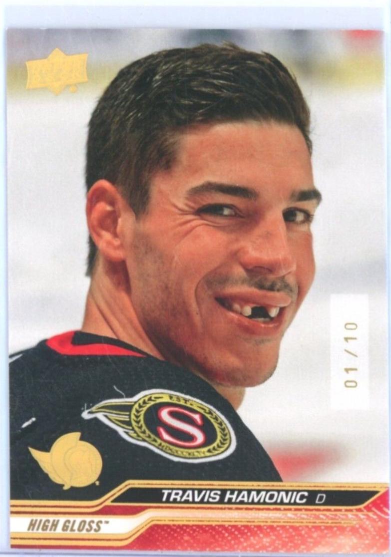 Travis Hamonic [High Gloss] #595