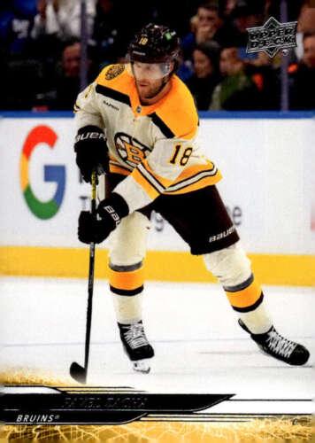Pavel Zacha #21