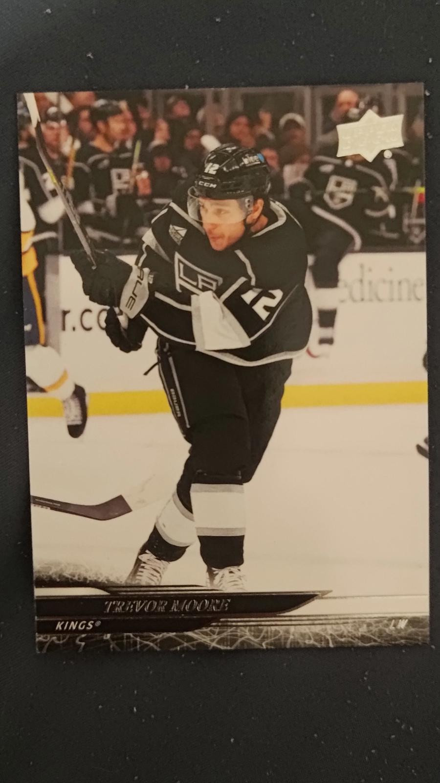 Trevor Moore #86