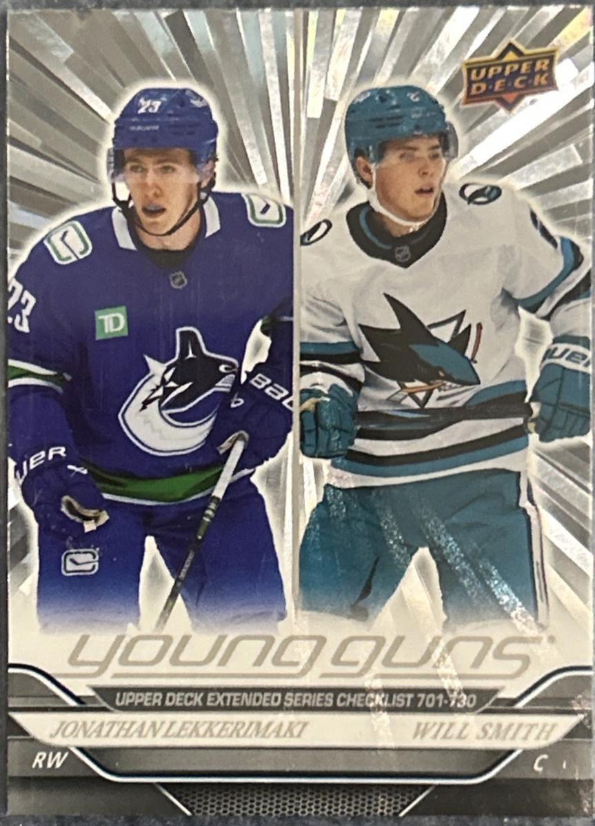 Young Guns Checklist [Silver Foil] #730