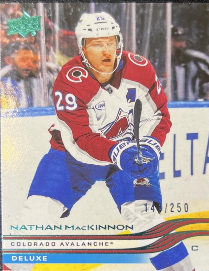 Nathan MacKinnon [Deluxe] #42