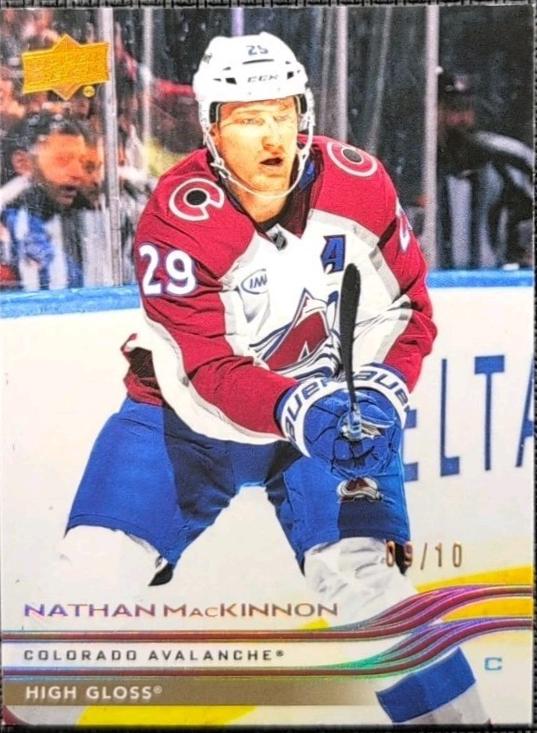 Nathan MacKinnon [High Gloss] #42