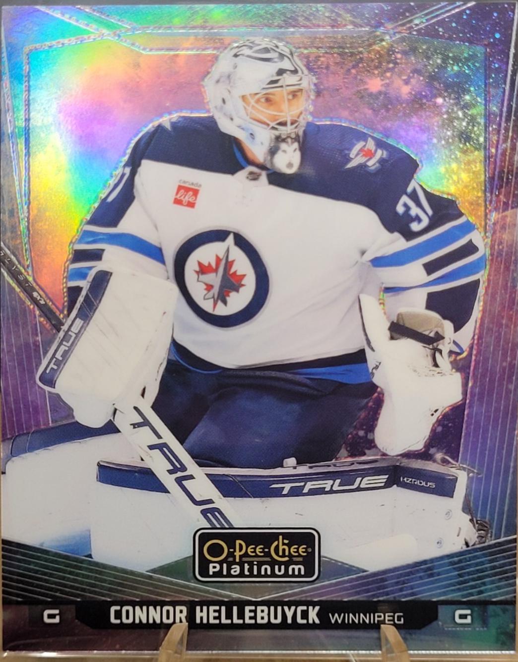 Connor Hellebuyck [Cosmic] #100