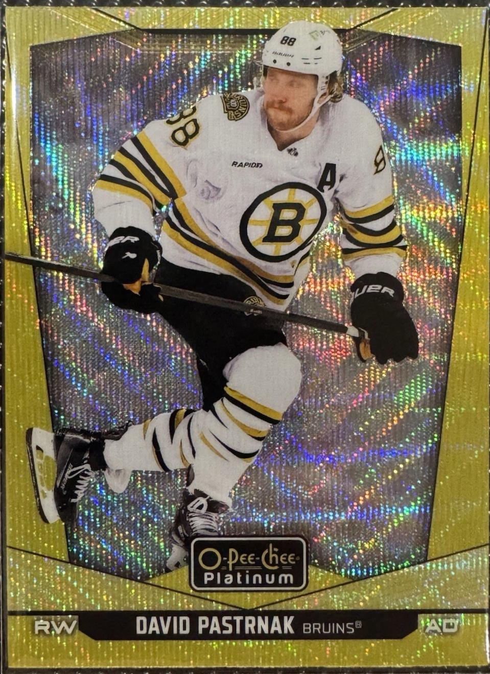 David Pastrnak [Neon Yellow Surge] #183