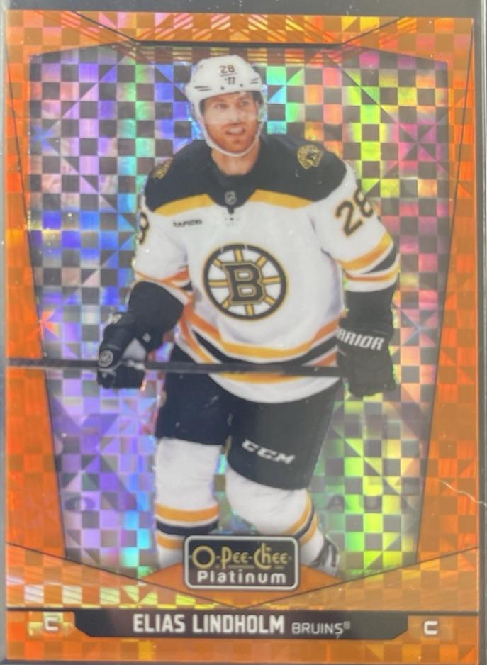 Elias Lindholm [Orange Checkers] #17