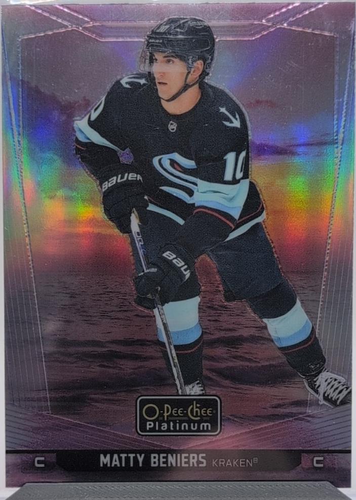 Matty Beniers [Sunset] #139