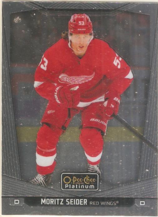 Moritz Seider #22