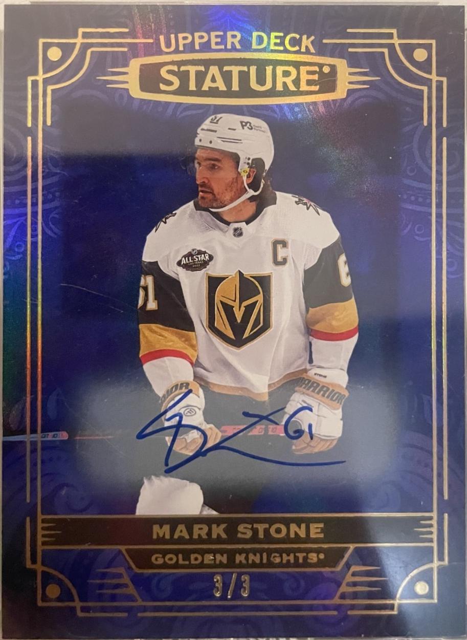 Mark Stone [Photo Variant Blue Autograph] #40