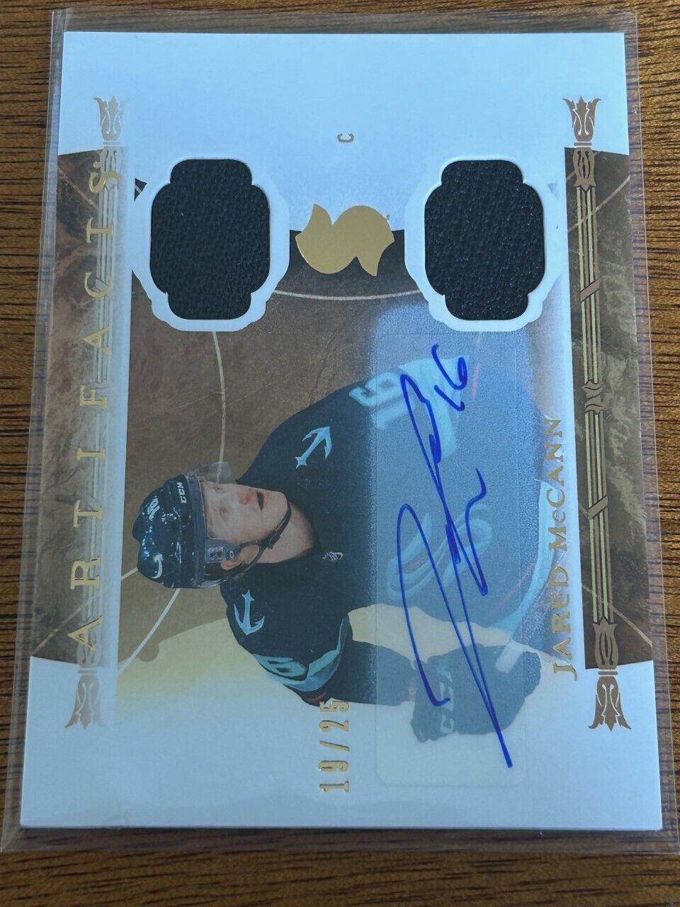 Jared McCann [Horizontal Material Autograph Gold] #107