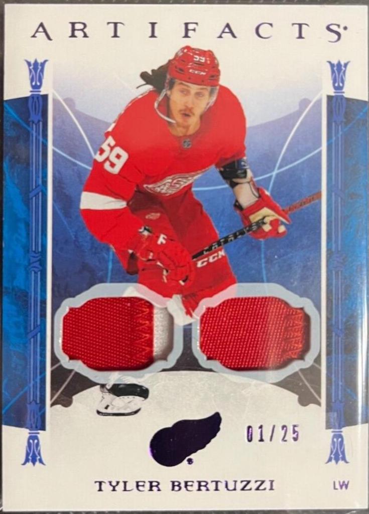 Tyler Bertuzzi [Material Black] #34