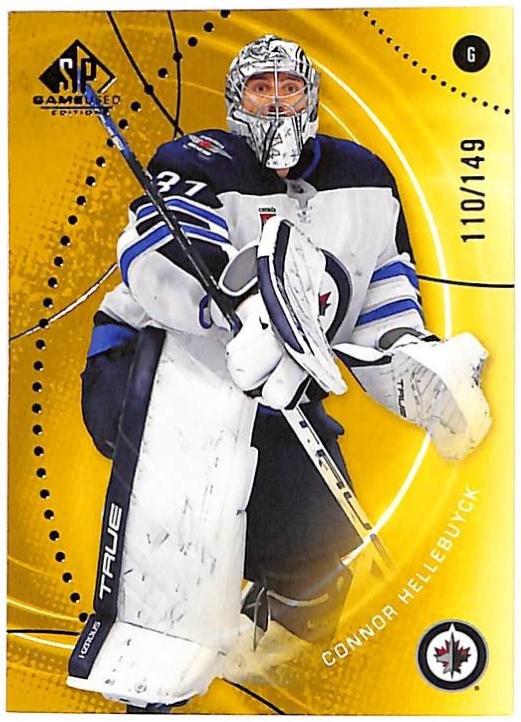 Connor Hellebuyck [Gold] #162