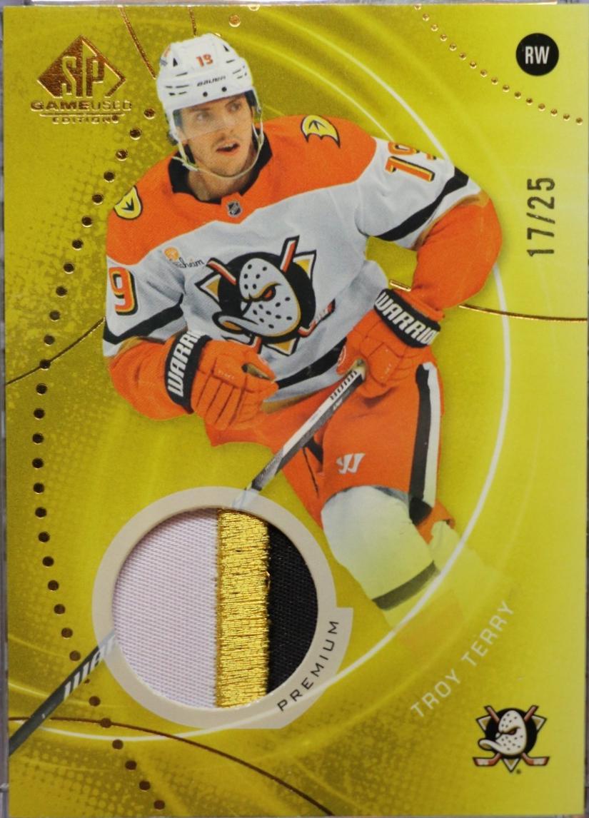 Troy Terry [Gold Premium Memorabilia] #124