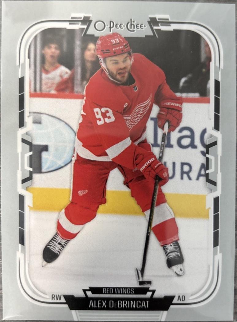 Alex DeBrincat #352