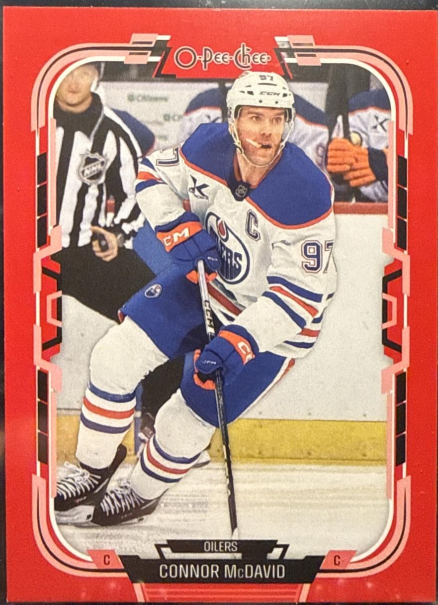 Connor McDavid [Red Border] #262
