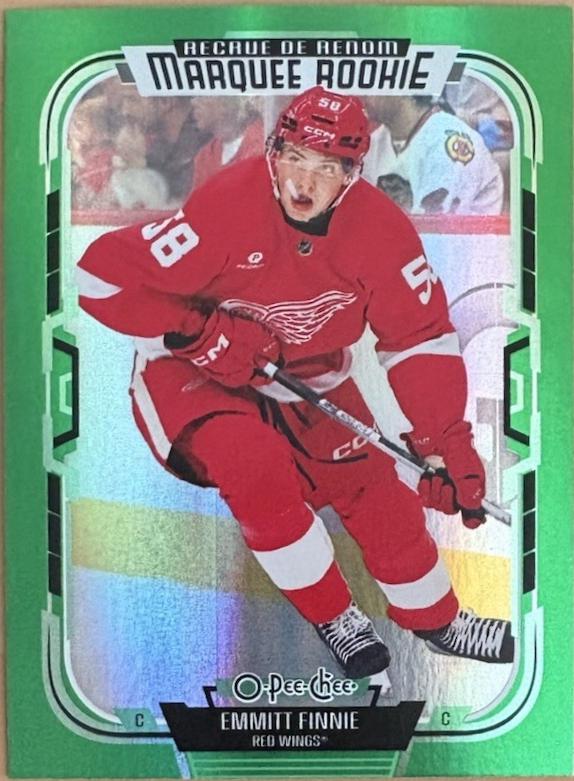 Emmitt Finnie [Rainbow Foil Green] #583