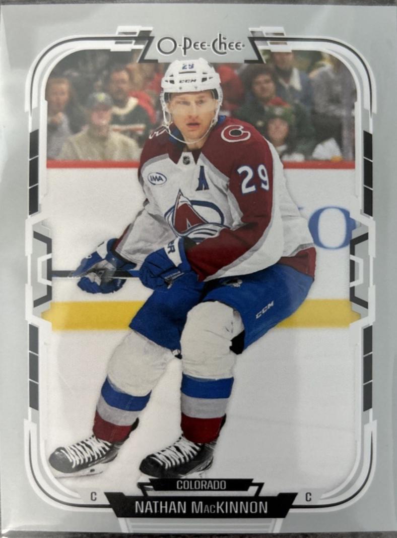 Nathan MacKinnon #406