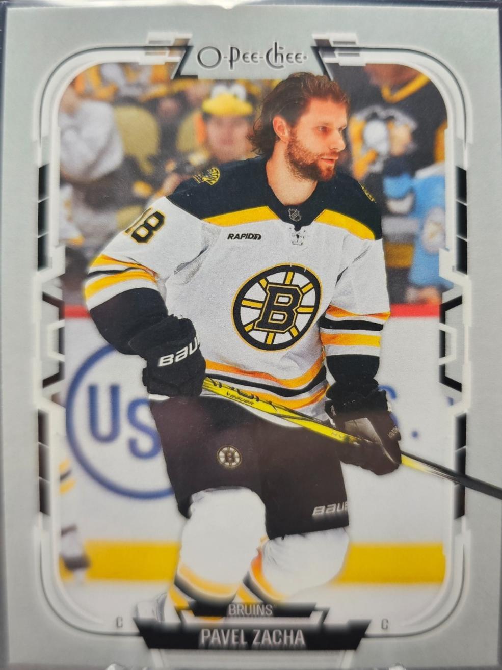 Pavel Zacha [Helmet Off Photo Variation] #321