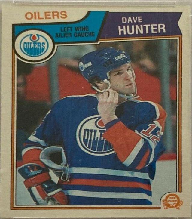 Dave Hunter #32