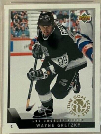 Wayne Gretzky [Gold] #99
