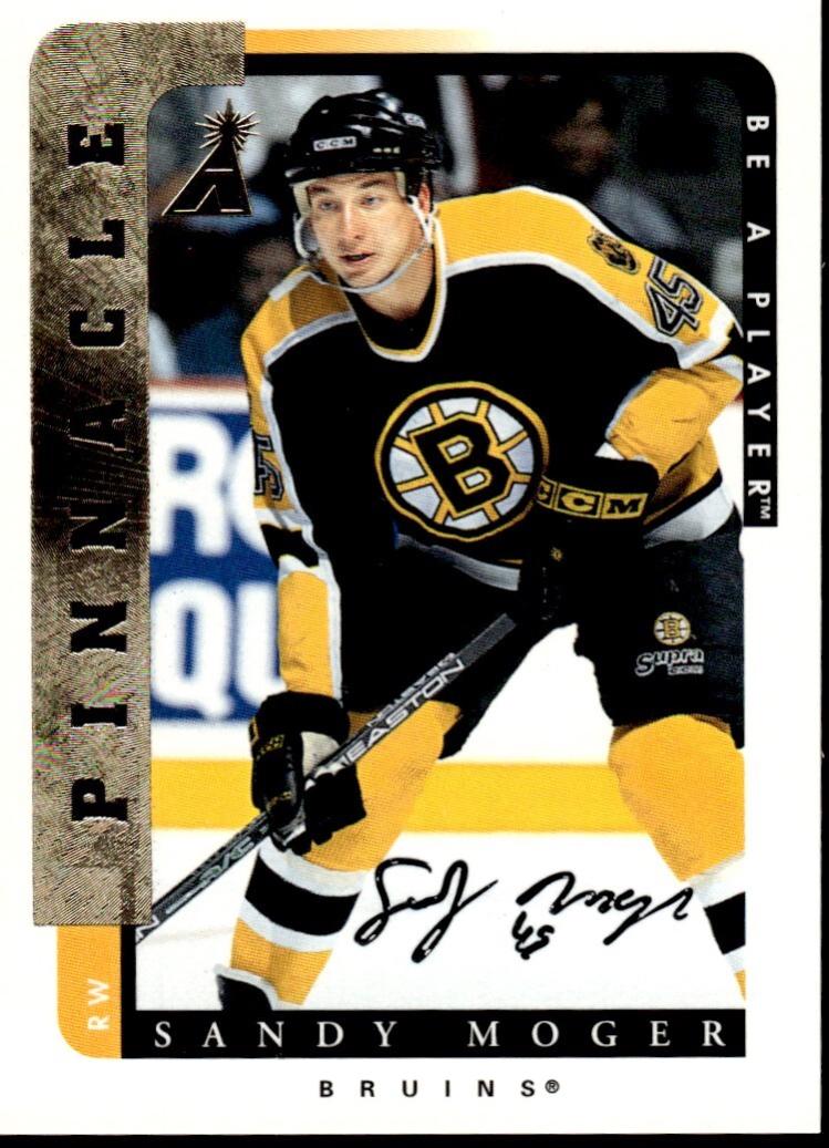 Sandy Moger [Autograph] #172