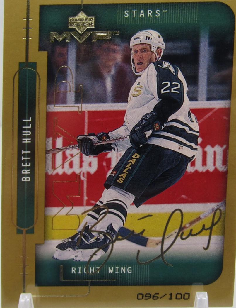 Brett Hull [Gold Script] #60
