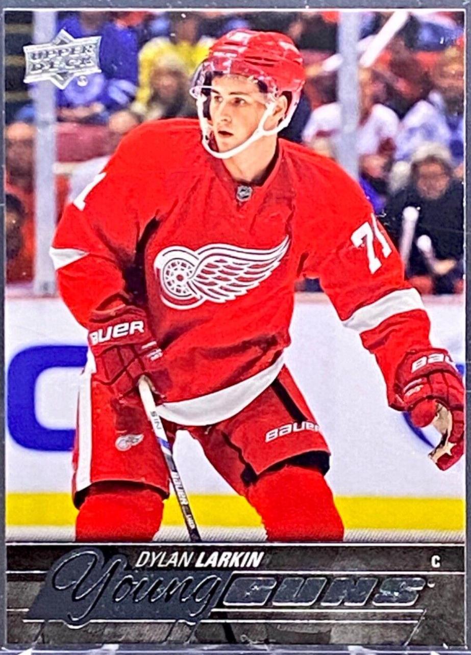 Dylan Larkin [UD Exclusives] #228