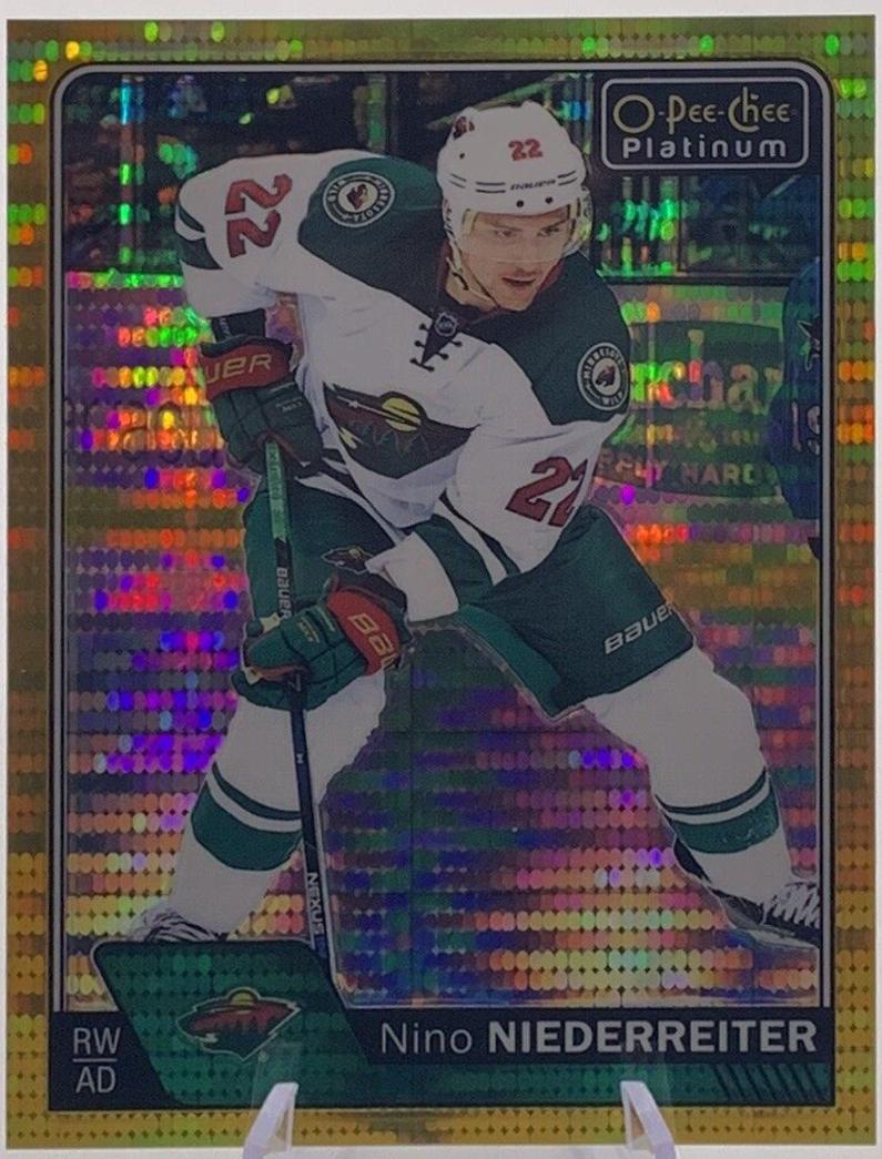 Nino Niederreiter [Seismic Gold] #12