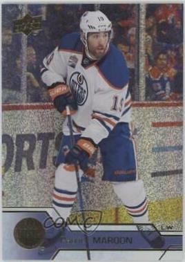 Patrick Maroon [Gold Rainbow] #325