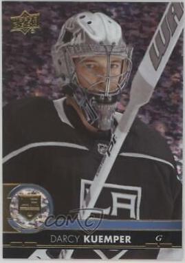 Darcy Kuemper [Gold Rainbow Foil] #334