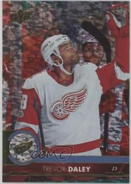 Trevor Daley [Gold Rainbow Foil] #313