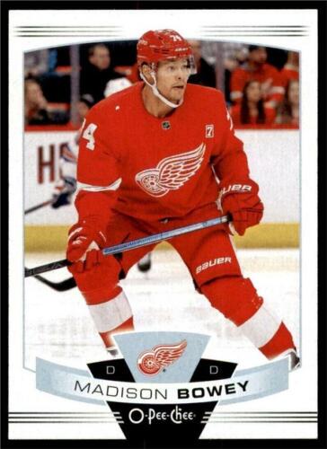 Madison Bowey [Red Border] #278