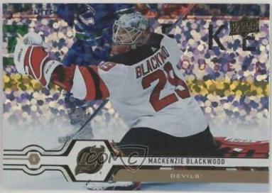 Mackenzie Blackwood [Speckled Rainbow Foil] #83
