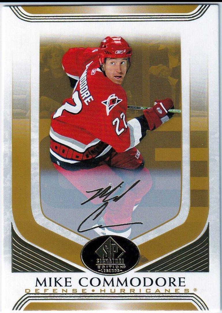Mike Commodore [Gold] #277