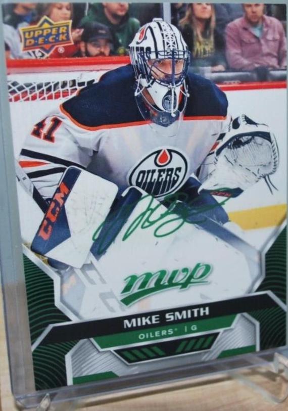 Mike Smith [Green Script] #128