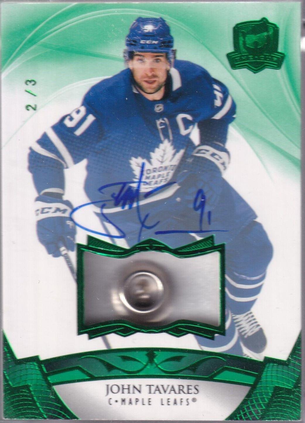 John Tavares [Green Autograph Button] #58