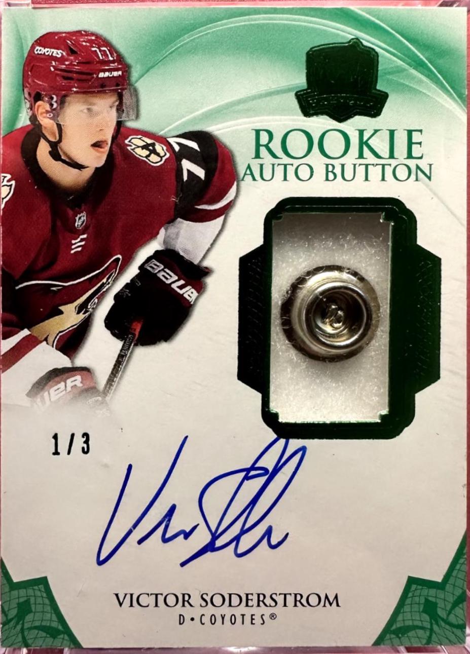 Victor Soderstrom [Green Autograph Button] #125
