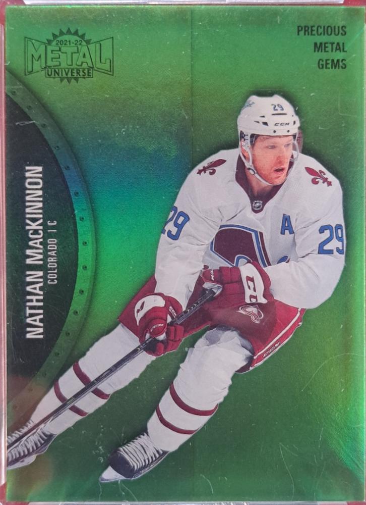 Nathan MacKinnon [Green] #130