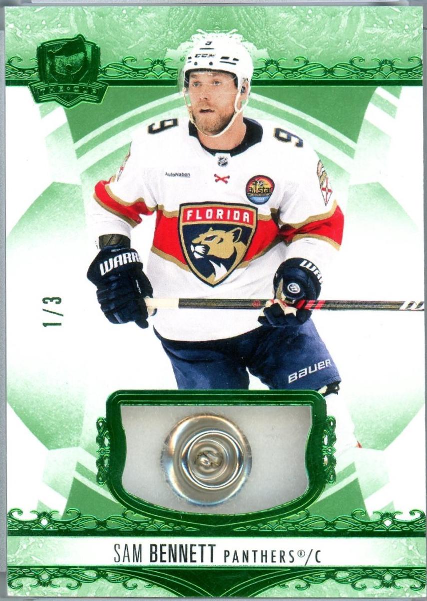 Sam Bennett [Green Foil Button] #72