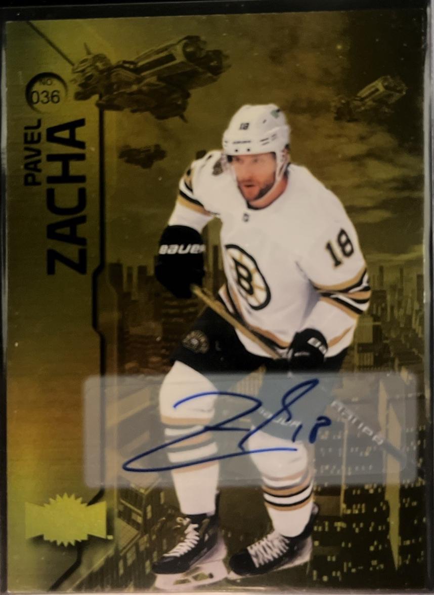 Pavel Zacha [Gold Autograph] #36