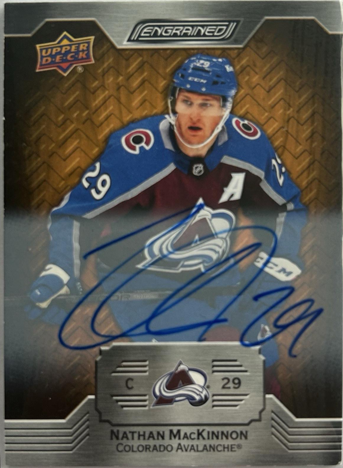Nathan MacKinnon [Autograph] #27