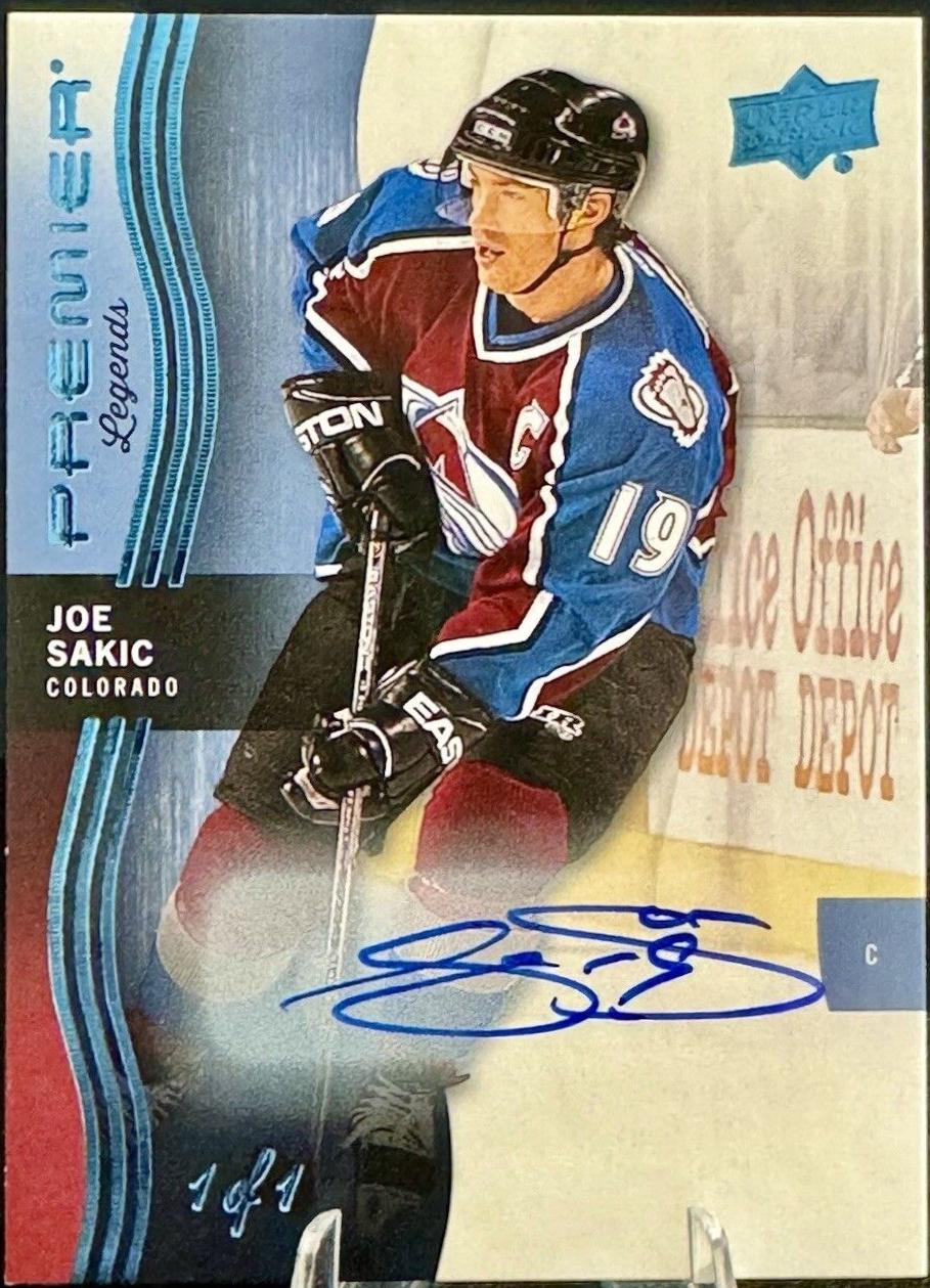 Joe Sakic [Platinum Autograph] #99