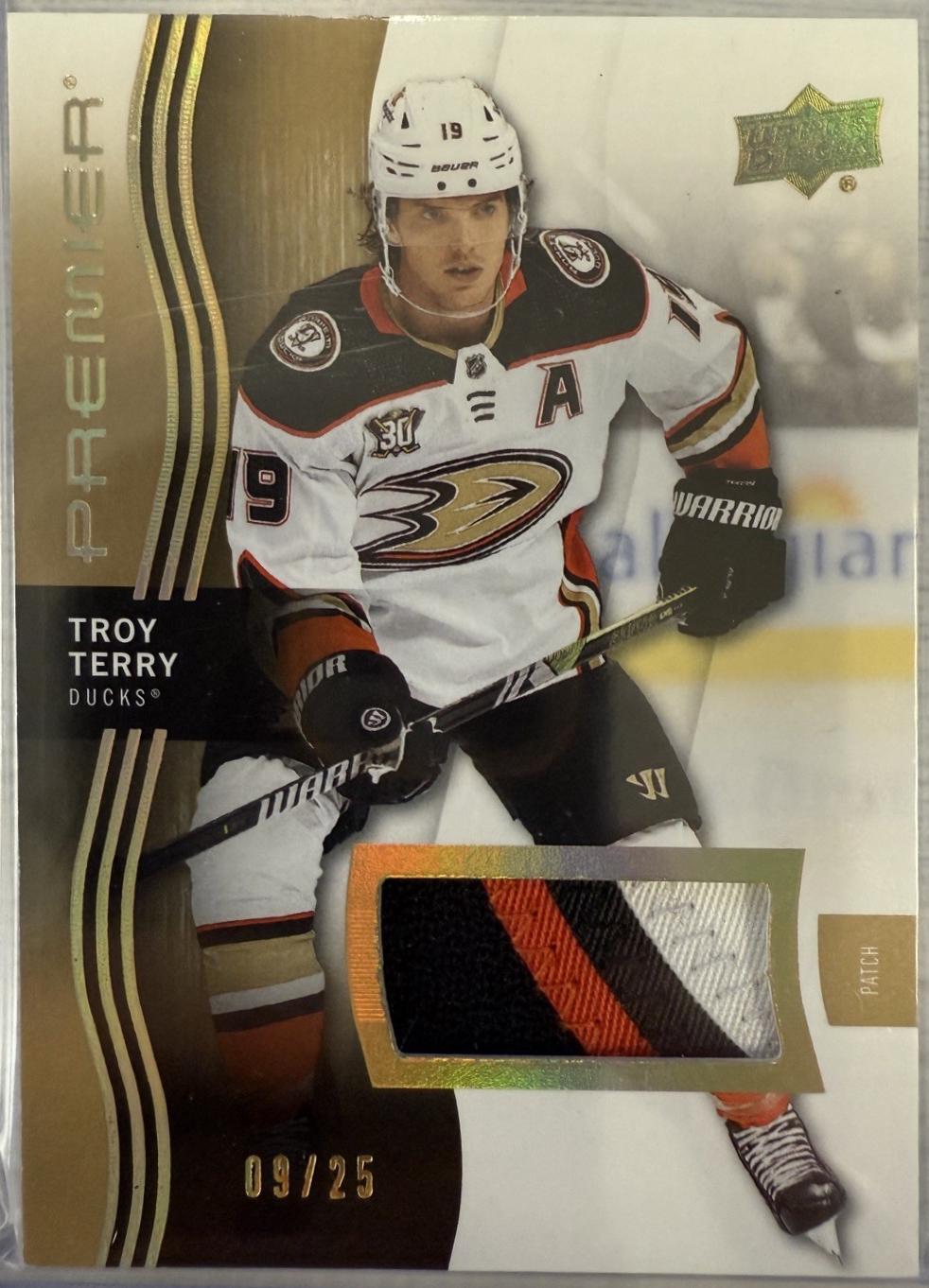 Troy Terry [Gold Autograph] #69