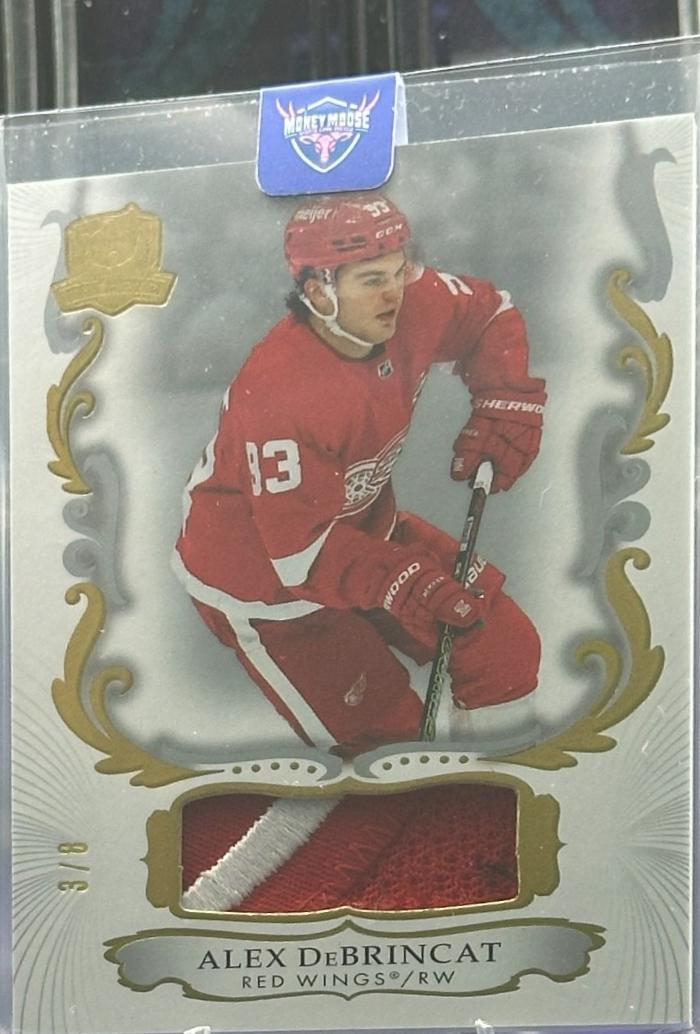 Alex DeBrincat [Gold Foi] #30